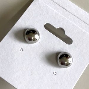 Shiny Silver Tone Dome Pierced Earring (New)